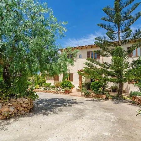Es Cipresos Villa